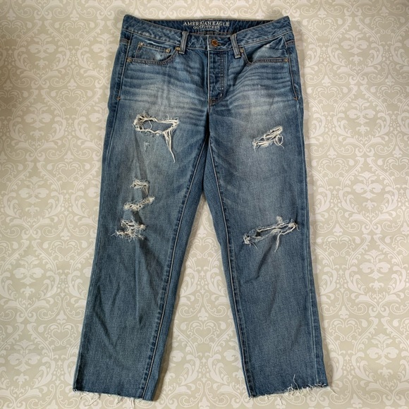 American Eagle Outfitters Denim - AEO boy crop jeans size 8 regular
